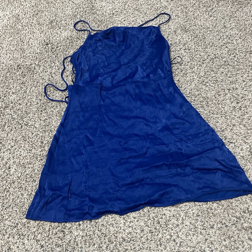 Backless blue Zara dress